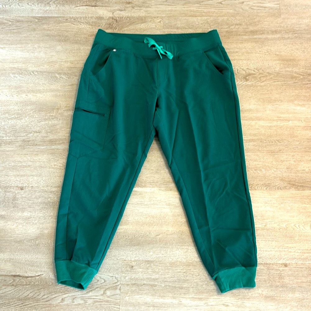 Hunter Green Zamora Figs Scrubs